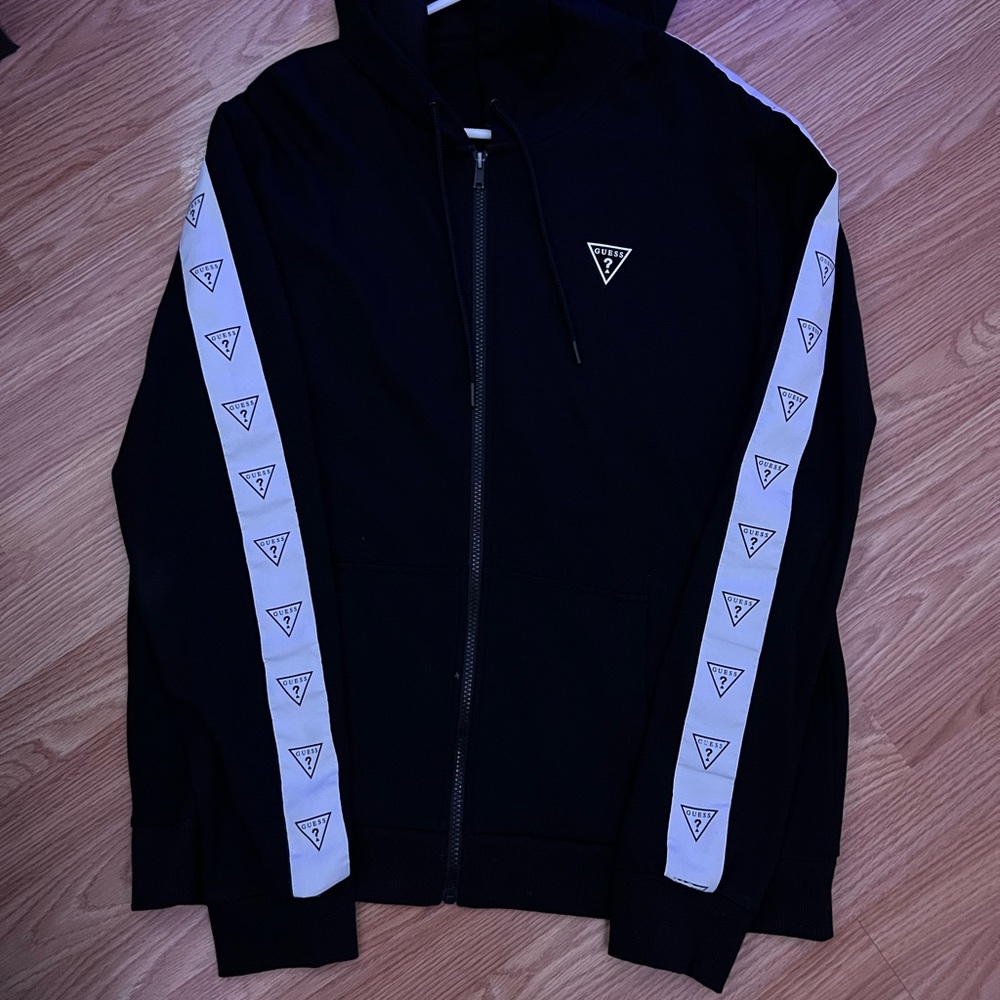 Guess Zip Hoodie Size L